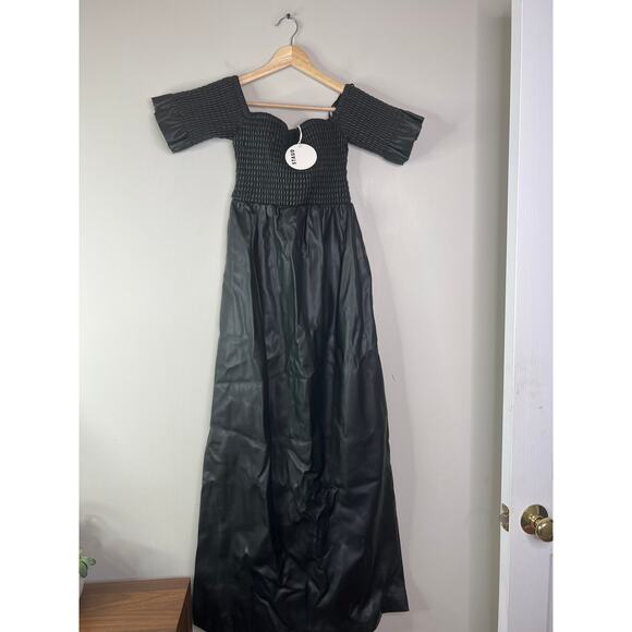 NWT STAUD Mae Smocked Off-The-Shoulder Vegan Leather Lined Maxi Dress Black - Picture 2 of 8